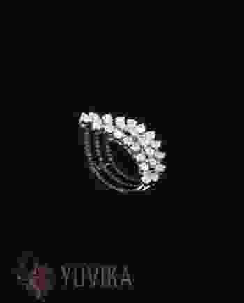 CHIC DIAMOND SAPPHIRE RING