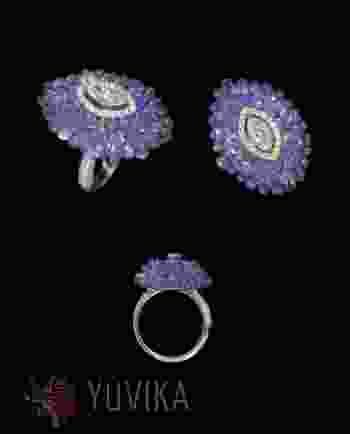 CHIC DIAMOND TANZANITE RING