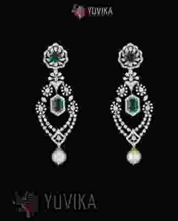 DIAMOND EARRINGS HANGINGS