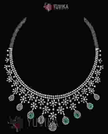 DIAMOND NECKLACE PRINCESS