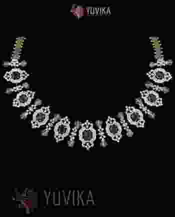 DIAMOND NECKLACE PRINCESS