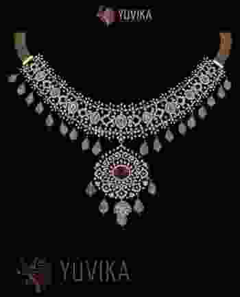 DIAMOND NECKLACE PRINCESS