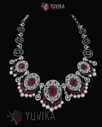 DIAMOND NECKLACE PRINCESS