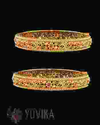 GOLD BANGLE - 22K- OPENABLE