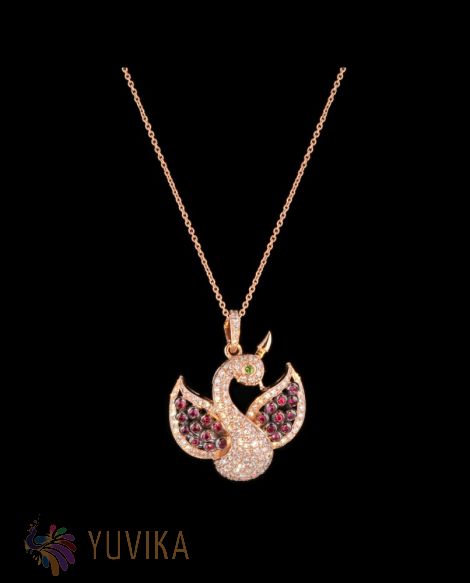 CHIC DIAMOND RUBY PENDANT