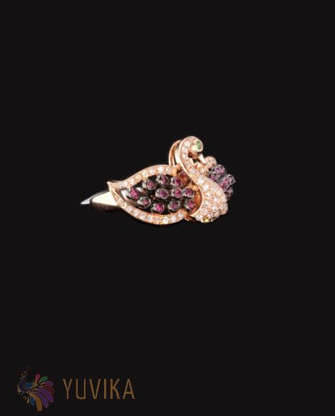 CHIC DIAMOND RUBY RING