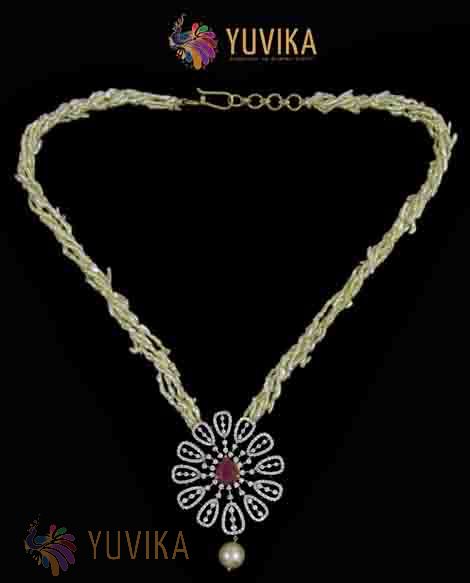 DIAMOND NECKLACE