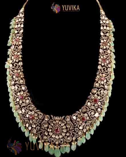 FLAT DIAMOND NECKLACE