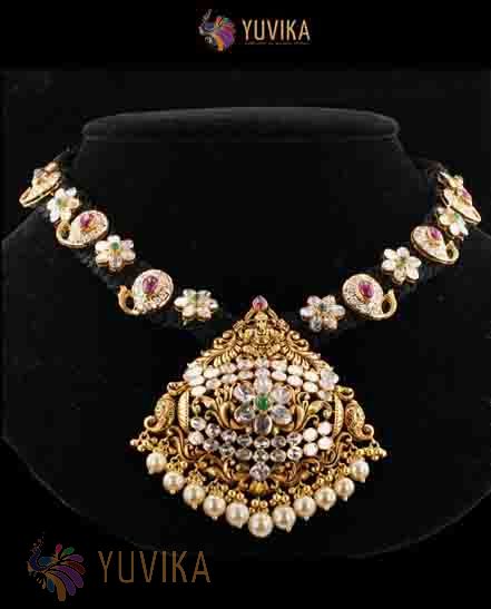 DIAMOND POLKI NECKLACE