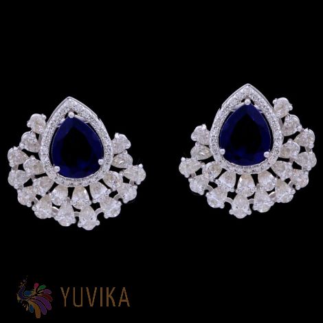 DIAMOND EARRINGS - STUDS