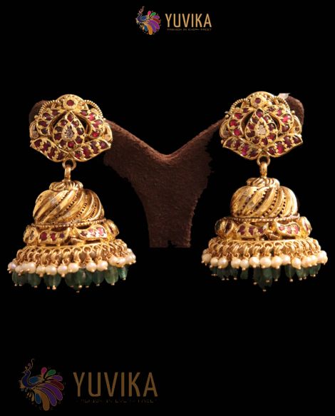 22k Studded Gold Kundan Earring