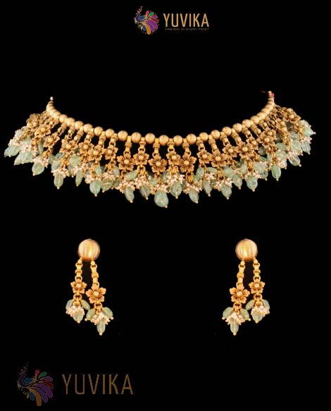 GOLD NECKLACE SET