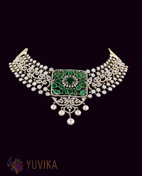 DIAMOND EMERALD NECKLACE