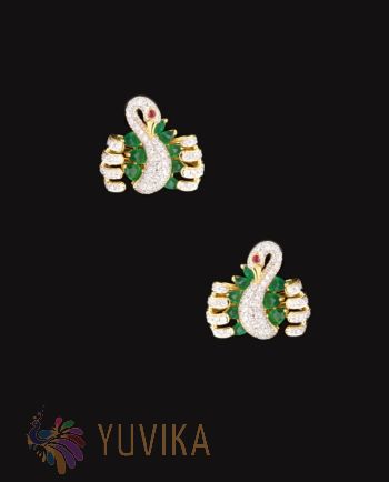 CHIC - DIAMOND EMERALD EARRINGS - STUDS