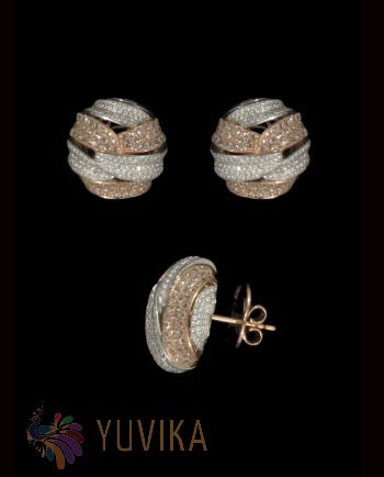 CHIC DIAMOND-EARRINGS-STUDS