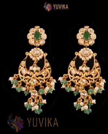 FLAT DIAMOND EARRINGS