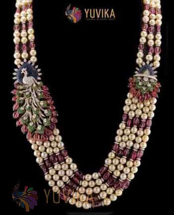 DIAMOND NECKLACE