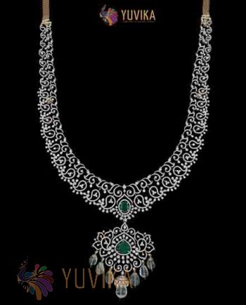 DIAMOND NECKLACE