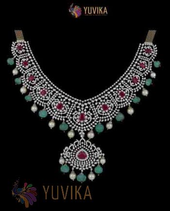 DIAMOND NECKLACE PRINCESS