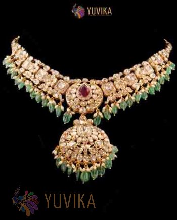 FLAT DIAMOND NECKLACE