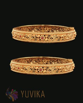 GOLD BANGLE - 22K- OPENABLE