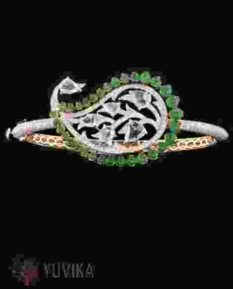 CHIC DIAMOND EMERALD BRACELET