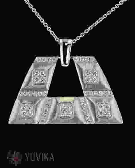 CHIC DIAMOND PENDANT