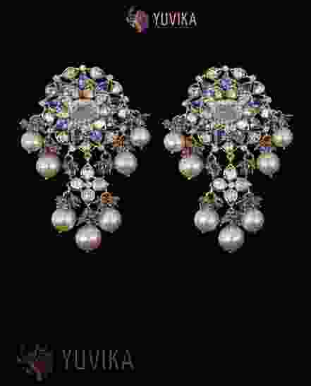 FLAT DIAMOND EARRINGS 