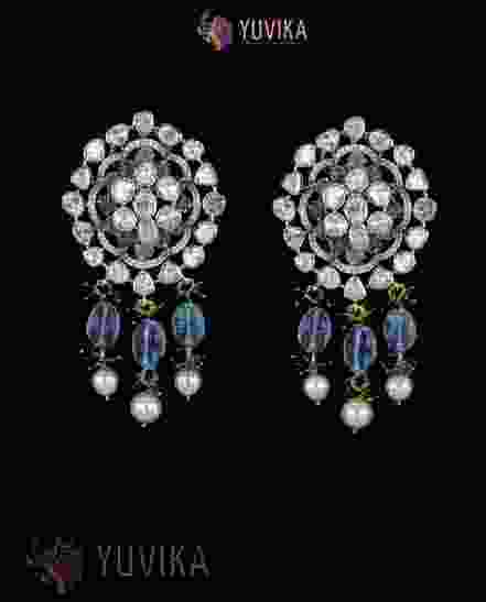 FLAT DIAMOND EARRINGS 