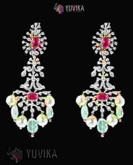DIAMOND EARRINGS