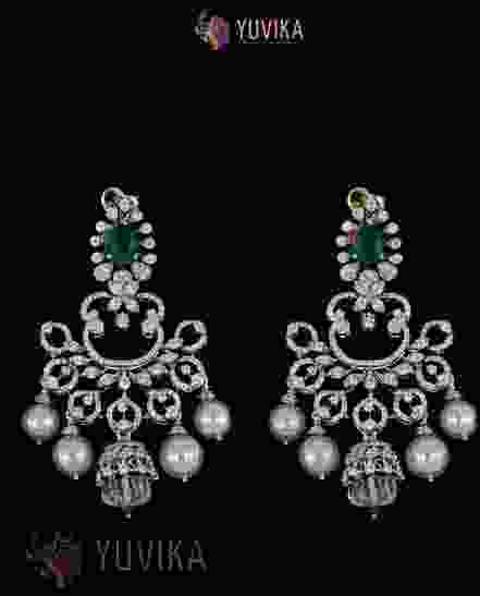 DIAMOND EARRINGS