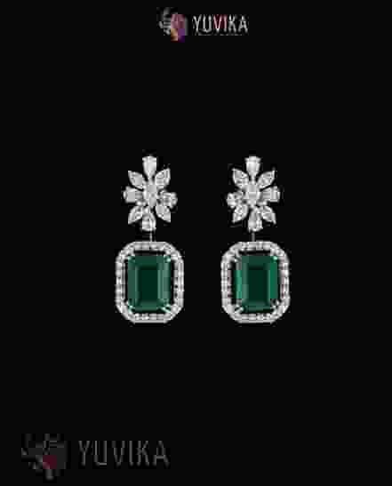 DIAMOND EARRINGS DROPS. HANGINGS