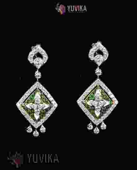 DIAMOND EARRINGS
