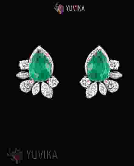 DIAMOND EARRINGS