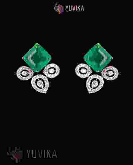 DIAMOND EARRINGS