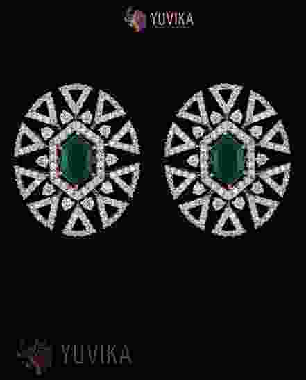 DIAMOND EARRINGS STUDS