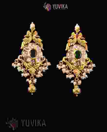 FLAT DIAMOND EARRINGS