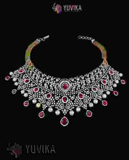 DIAMOND NECKLACE - DETACHABLE PRINCESS