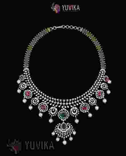 DIAMOND NECKLACE PRINCESS