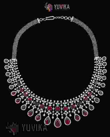 DIAMOND NECKLACE PRINCESS