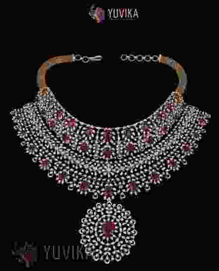 DIAMOND NECKLACE DETACHABLE , PENDANT