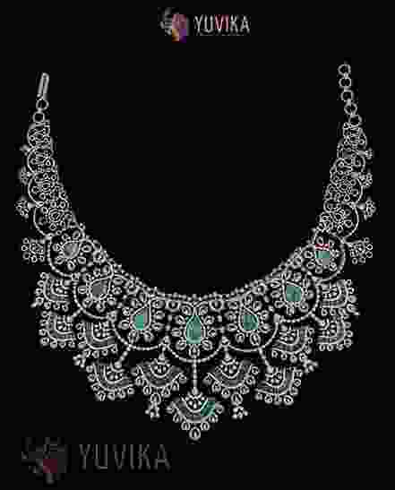 DIAMOND NECKLACE PRINCESS