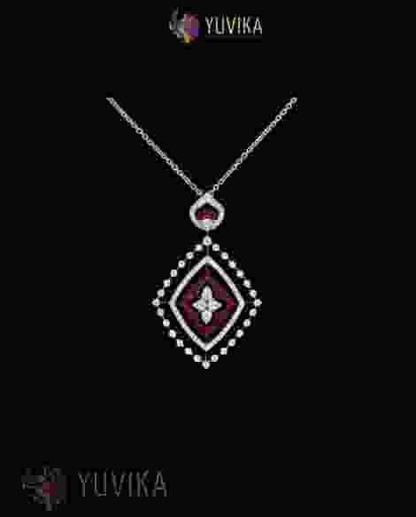 DIAMOND PENDANT
