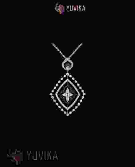 DIAMOND PENDANT