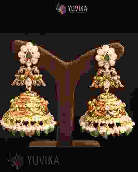 22k Studded Gold Earrings